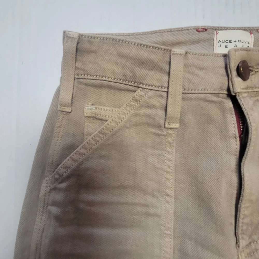 ALICE + OLIVIA Utility Cargo Pants - Picture 4 of 14